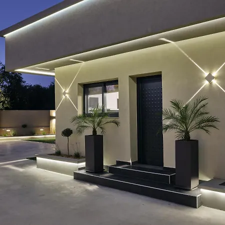 Minas Villa *